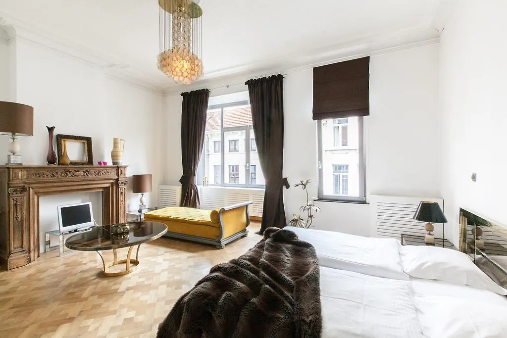 B&B Quatre20cinq Anvers